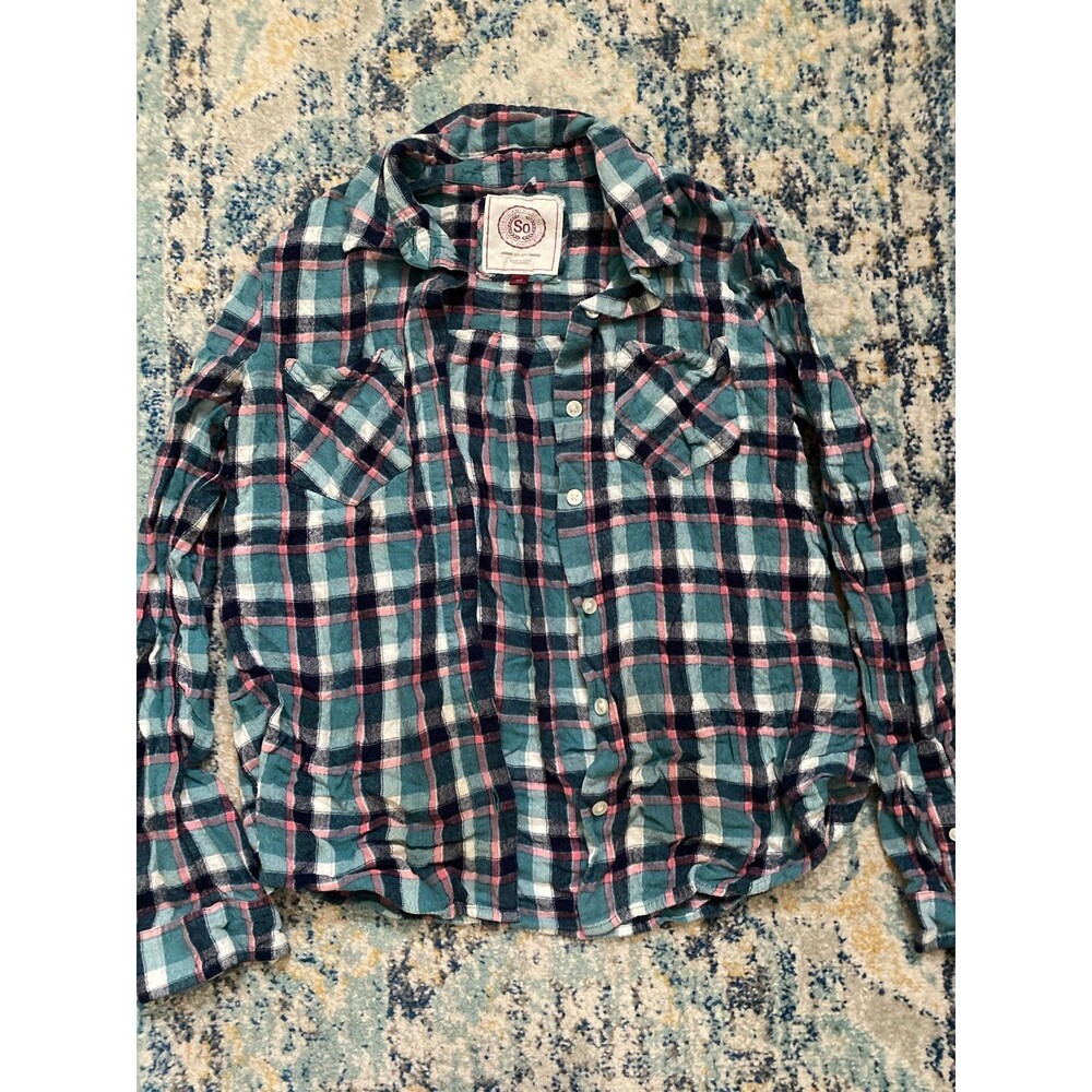So boyfriend flannel button down shirt